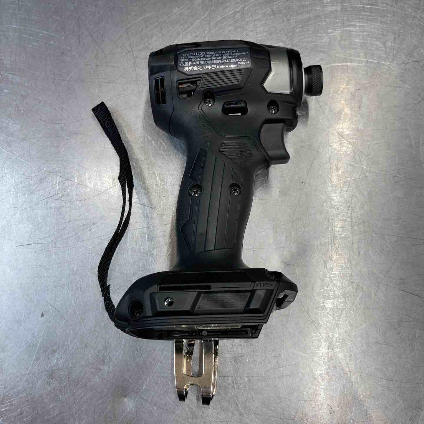 中古美品】 ☆マキタ(makita) 18V コードレスインパクトドライバー