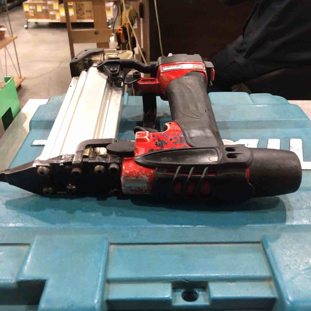 ★マキタ(makita) 高圧フィニッシュネイラ AF551H【川口店】