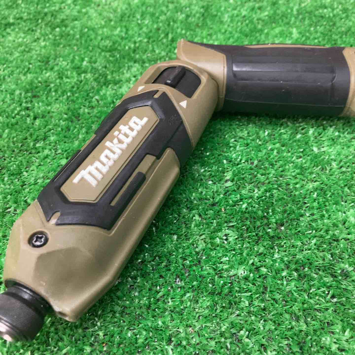 ★マキタ(makita) コードレスペンインパクトドライバー TD022DSHXO【川越店】