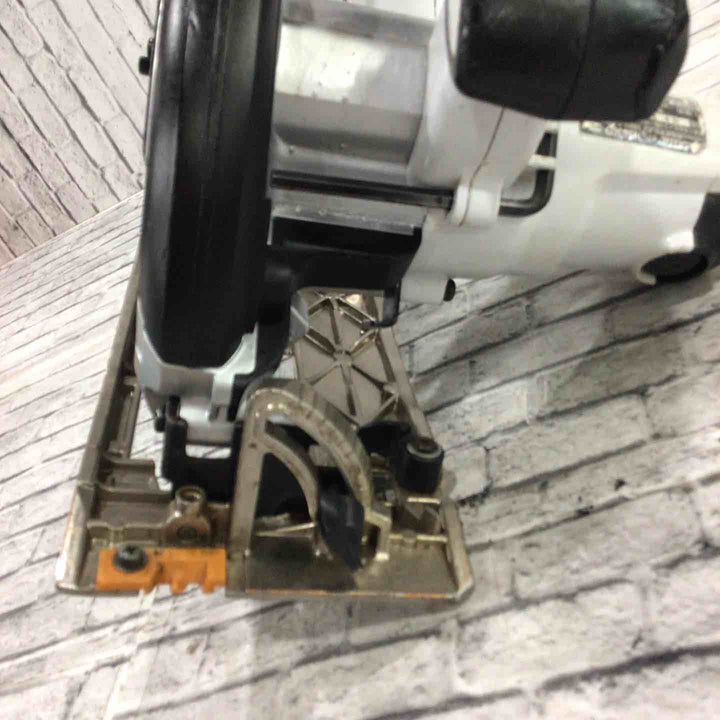 ★マキタ(makita) コードレス丸のこ HS630DZW【川口店】