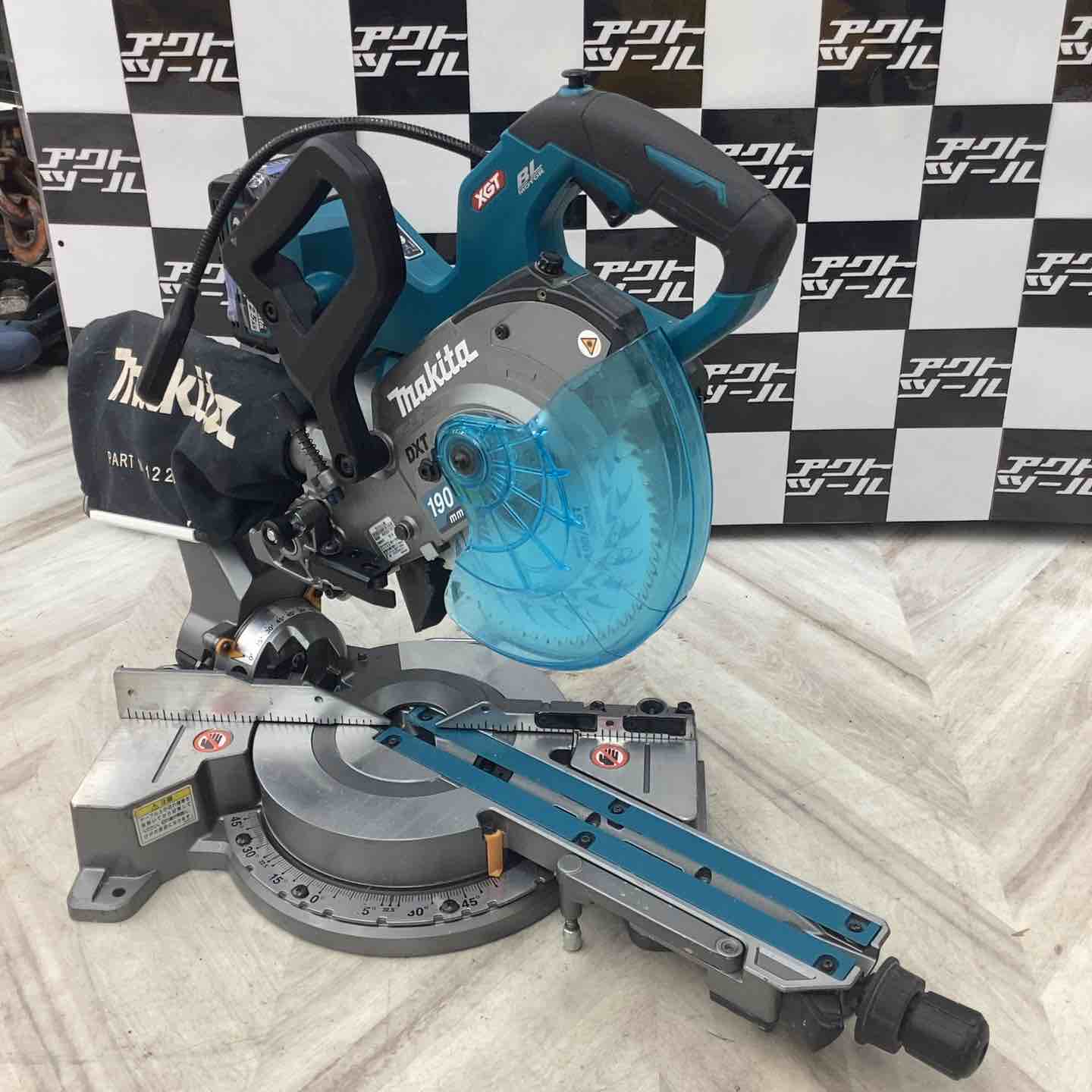 【エコツール岡崎インター店 】Makita/マキタ スライドマルノコ LS1014【愛知県/岡崎市/工具】【ITUUYPFRGUG0】 ☆マキタ(makita) コードレススライドマルノコ LS008GZ【越谷店