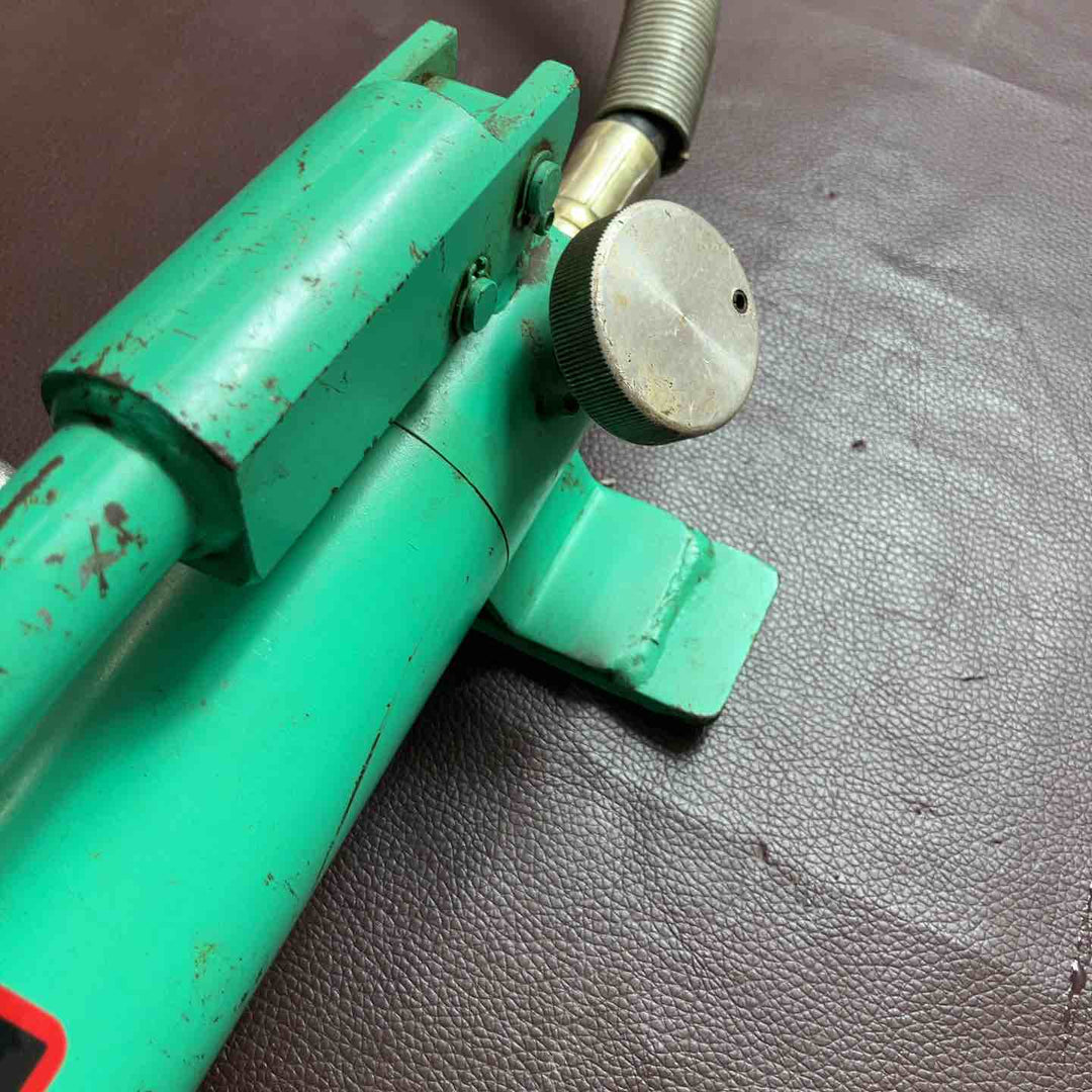 【中古品】◇亀倉精機 手動油圧式パイプ断水機 EP-700・P-50付【東大和店】