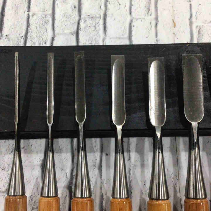 輝久 追入鑿 10本組 赤樫柄 本体のみ 【川口店】
