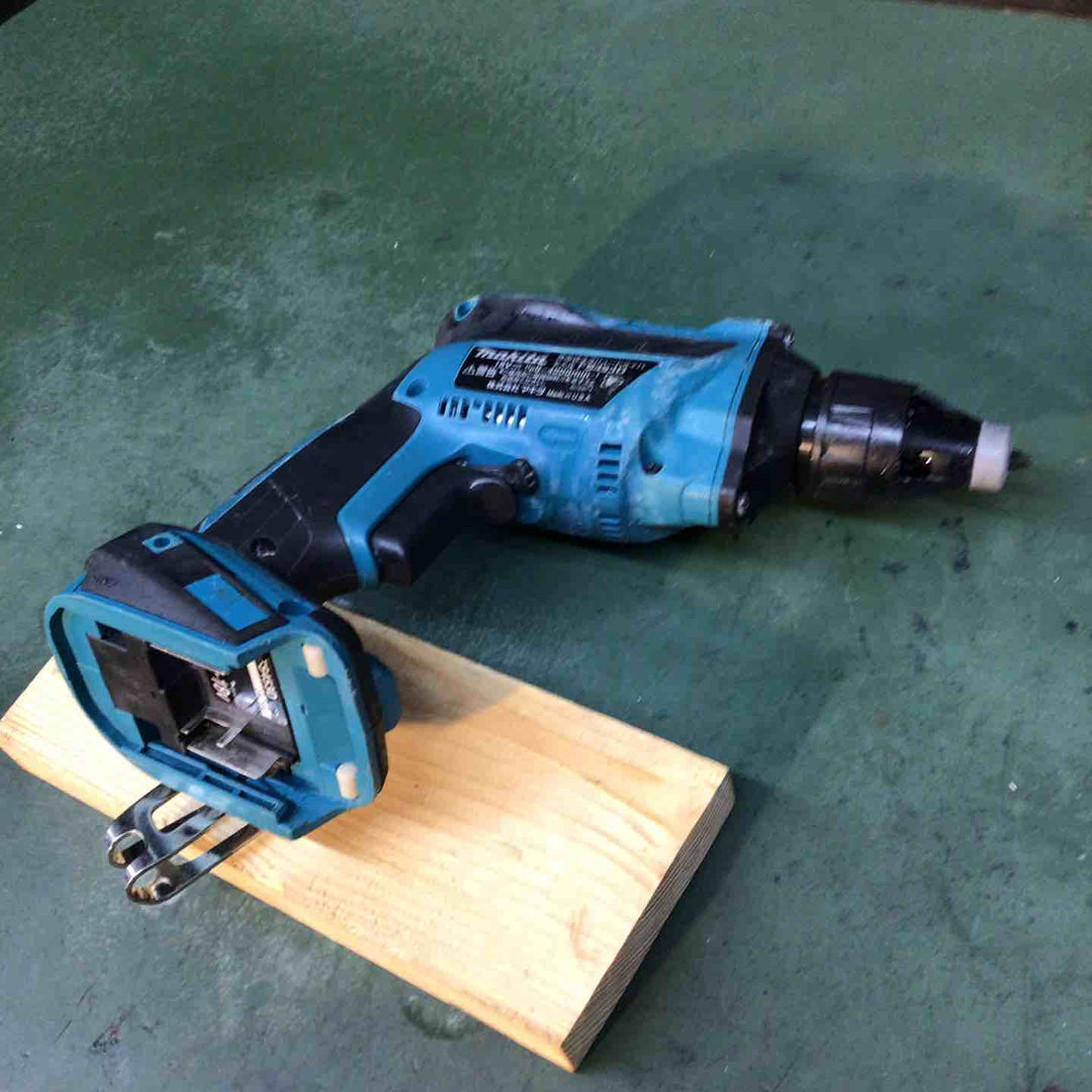 ☆マキタ(makita) コードレススクリュードライバ FS453DZ【戸田店】