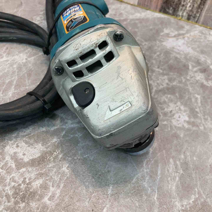 ☆マキタ(makita) 100mmディスクグラインダ 9533B【八潮店】
