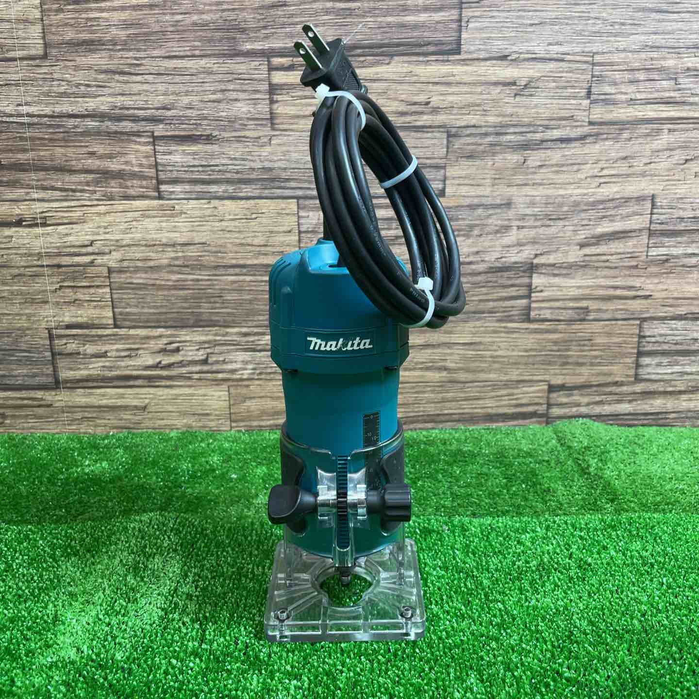 マキタ(makita) 6mmトリマ 3709【桶川店】 マキタ(makita) 6mmトリマ 3709【桶川店】 – アクトツールオンライン