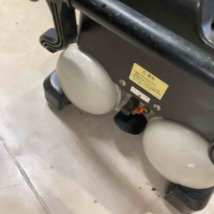 ◇マキタ(makita) 常圧専用エアコンプレッサー AC2211 50Hz【町田店】