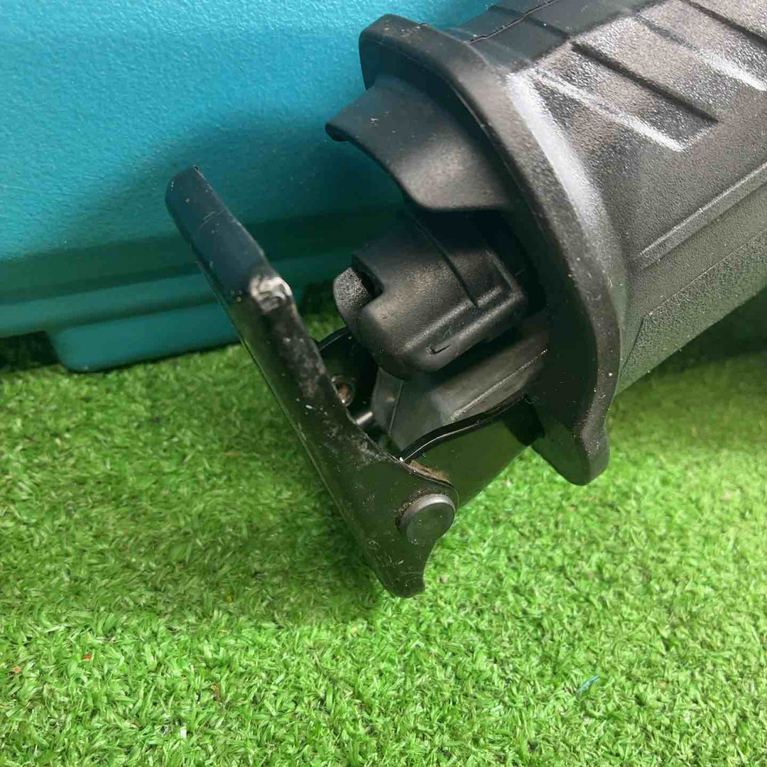 ★マキタ(makita) コードレスレシプロソー JR188DZK【藤沢店】