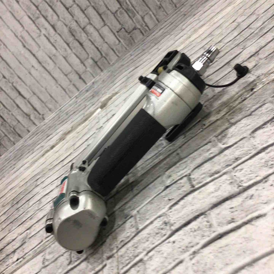 ★マキタ(makita) 常圧ピンネイラ AF351【川口店】