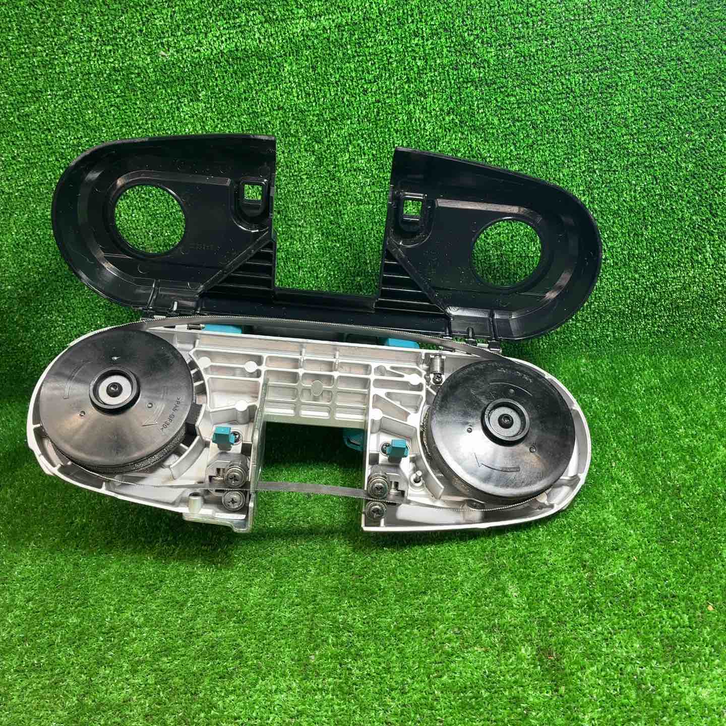 中古品】 マキタ(makita) コードレスポータブルバンドソー PB183DZ