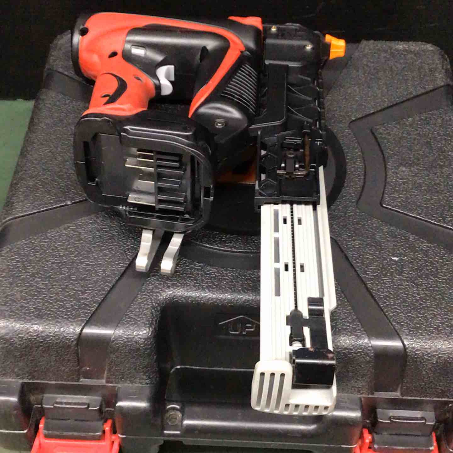 ☆マックス(MAX) コードレスフィニッシュネイラ TJ-35FN1【戸田店