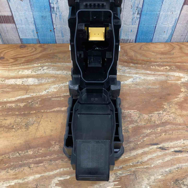 ★マキタ(makita) コードレスラジオ MR106B【柏店】