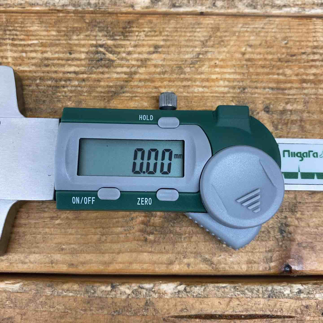 【中古美品】 新潟精機　デジタルデプス　GDCS-25STG 計測器 ノギス 【東大和店】