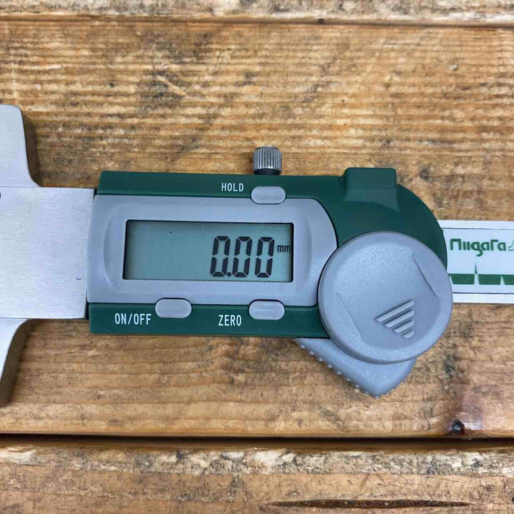 【中古美品】 新潟精機　デジタルデプス　GDCS-25STG 計測器 ノギス 【東大和店】