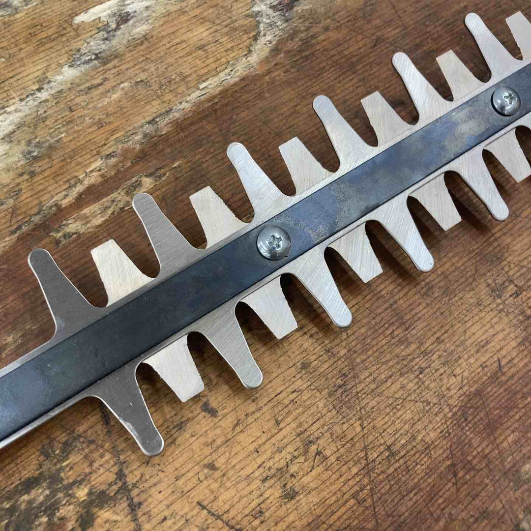 マキタ 生垣バリカン用替刃 特殊コーティング 刈込幅550mm A-51720【柏店】