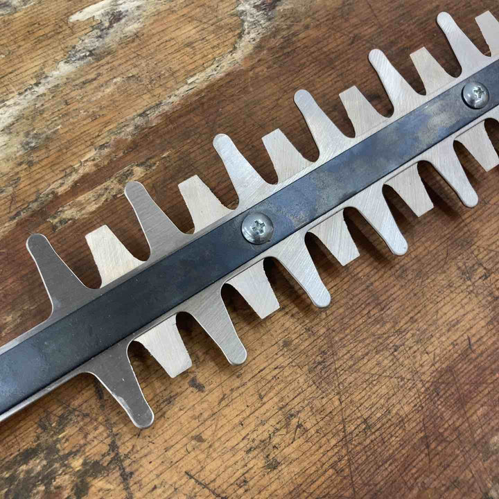 マキタ 生垣バリカン用替刃 特殊コーティング 刈込幅550mm A-51720【柏店】