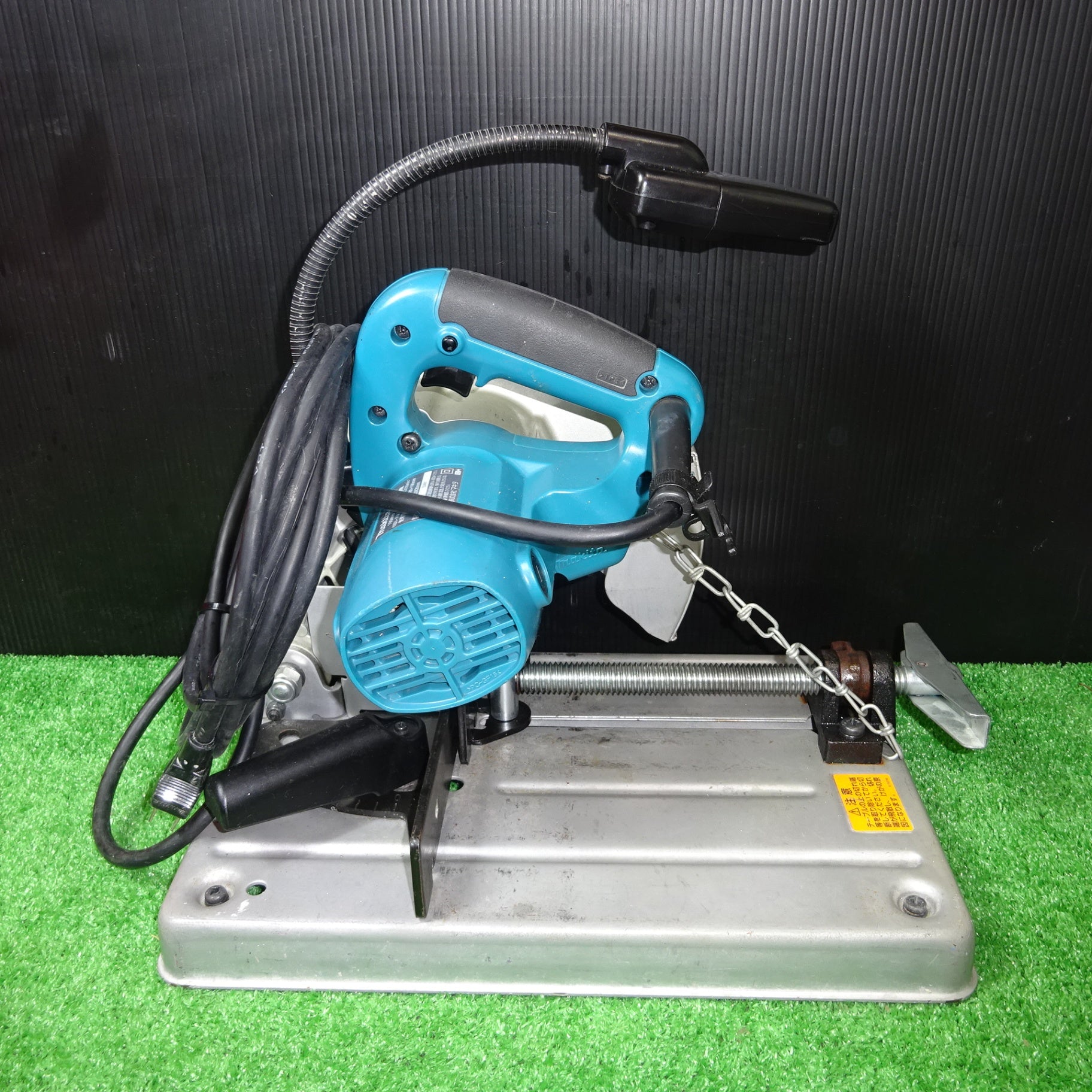 ☆マキタ(makita) チップソー切断機 LC0700F【岩槻店】