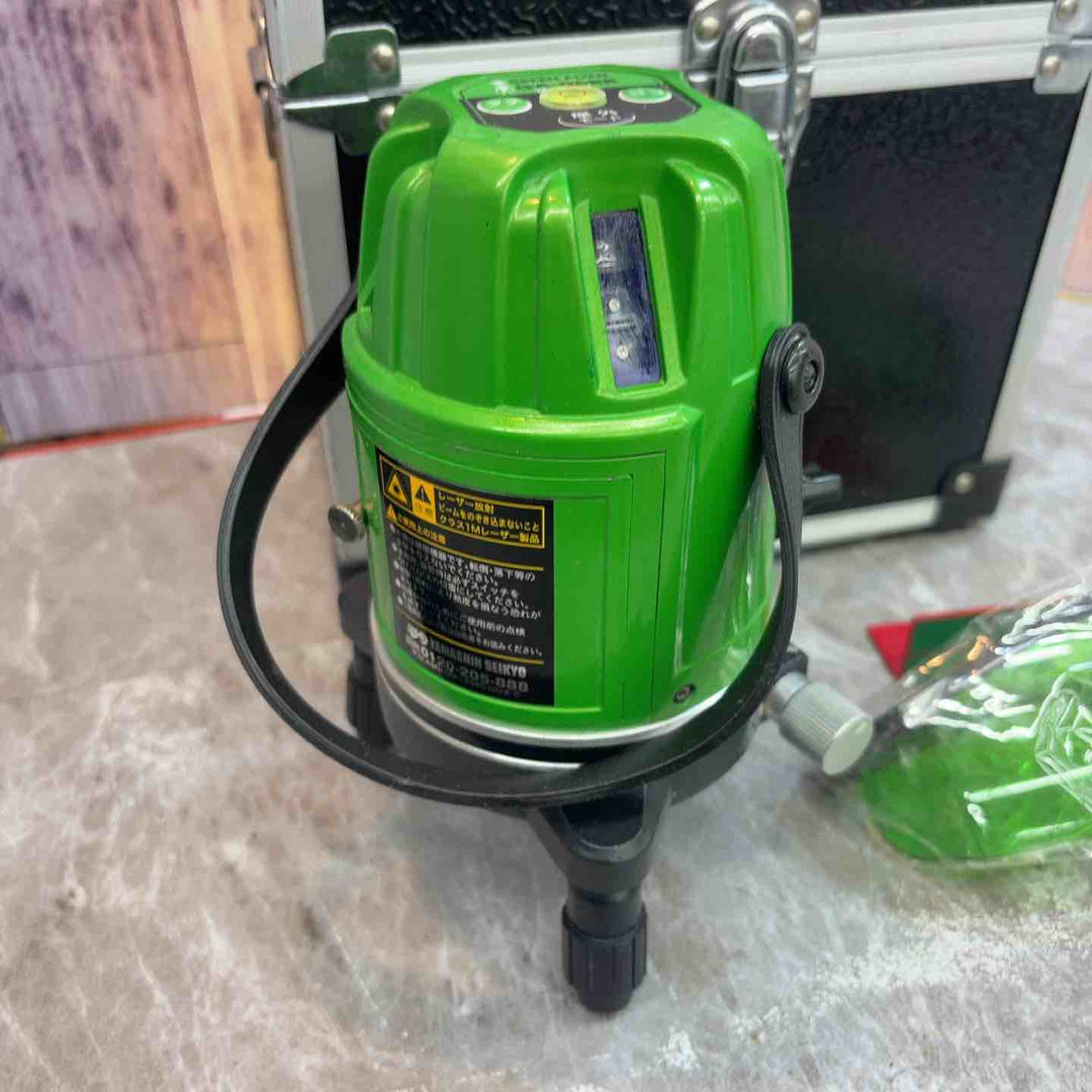◇山真製鋸 グリーンレーザー墨出器 GA-06BB 6ライン(4方向大矩照射) エイリアンBB 単3電池&AC電源の2電源方式【八潮店】