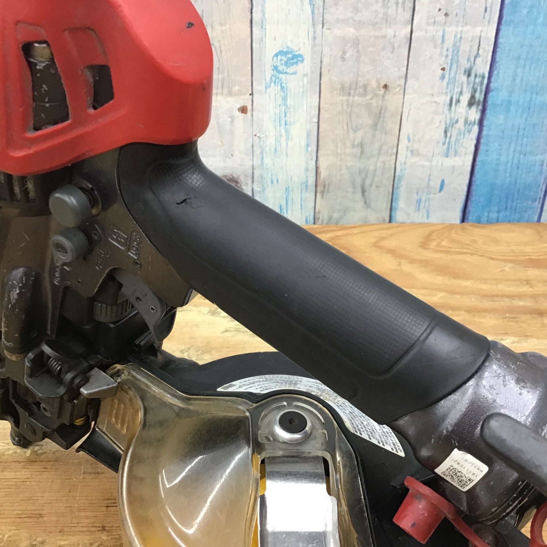 マックス MAX 高圧コイルネイラ HN-65N3(D) 釘打ち機 (D4596ntxY) MAX HN-65N3(D)メタリックパープル【限定色】釘打ち機 スーパーネイラ