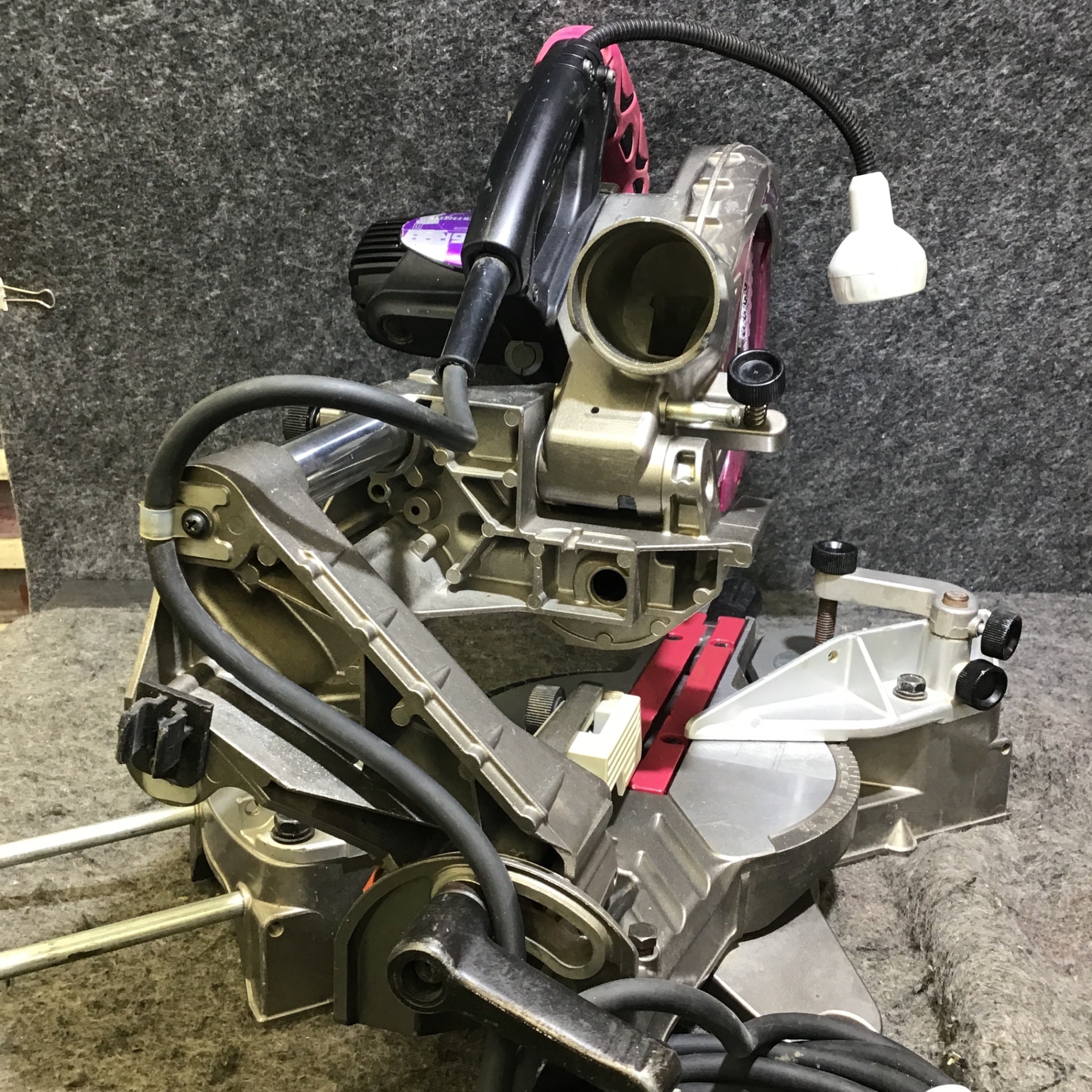 日立 HITACHI C6RSB スライドマルノコ 中古品 【ハンズクラフト宜野湾店】 中古品・新品刃取付済み！】日立工機(HITACHI) 卓上スライド丸のこ