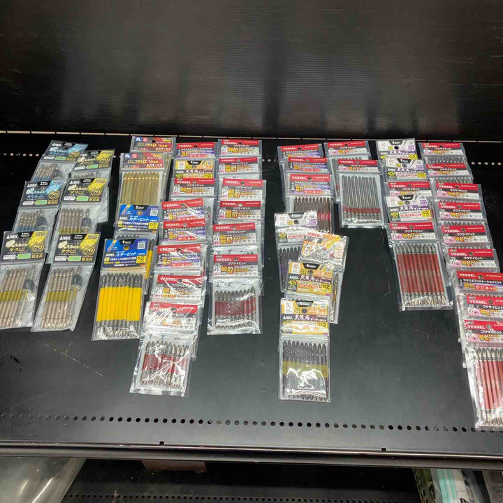 まとめ売り47点　6角ビット10本入り(41個)7本入り(マグネットホルダ付き6点)　ANEX 龍靭 VESSEL等【川越店】