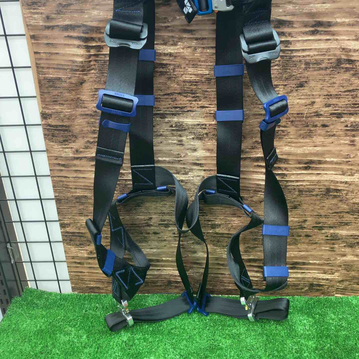 緊急大特価♪タイタン(TITAN) 新規格 墜落制止用器具 パンゲアホライゾン PAHN-10A-BL-L【川越店】