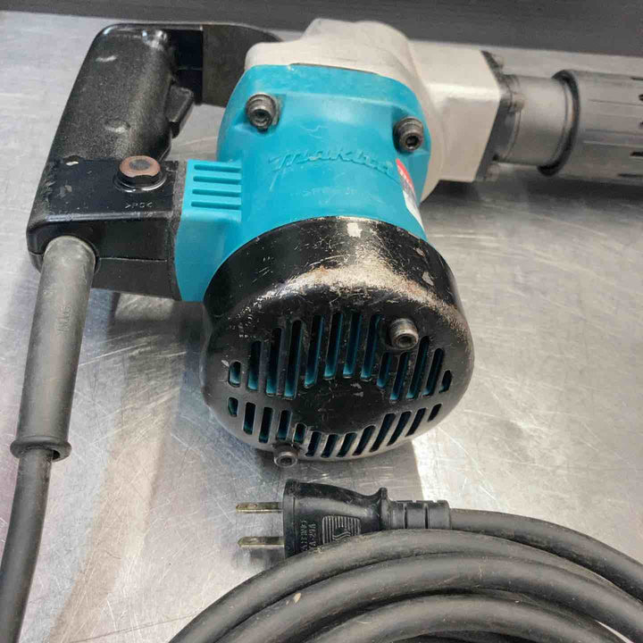 【中古品】 マキタ(makita) 電動ハンマ HM0810 ハンマードリル ハツリ 土木 100V 六角シャンク 【東大和店】
