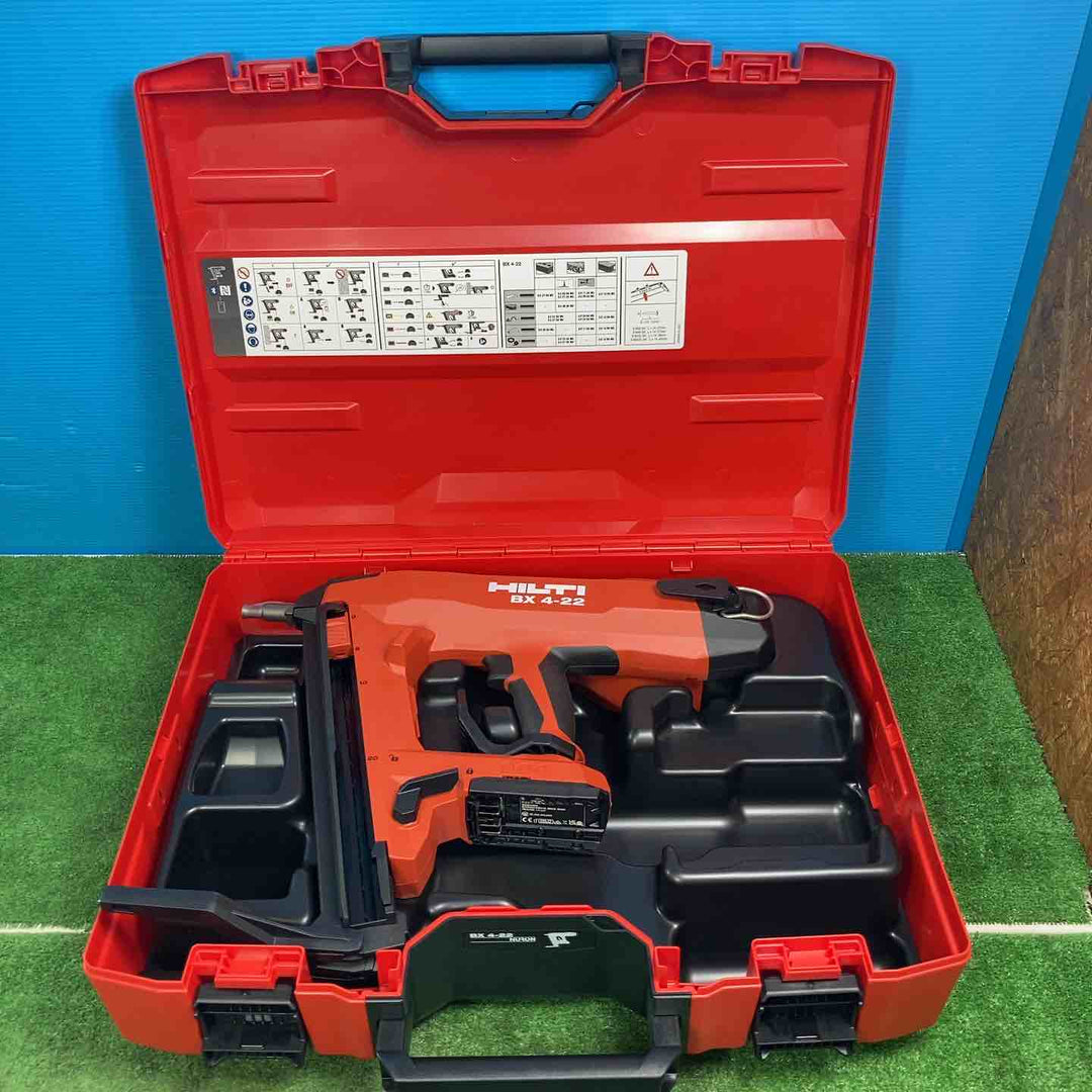 ★ヒルティ(Hilti) コードレスコンクリートネイラー(M&E版) BX 4-ME-22(フルセット バッテリー2個 22V 2.6Ah #3961806)【岩槻店】