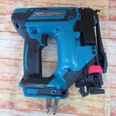 マキタ(makita) コードレスタッカー ST421DZK【川崎店】