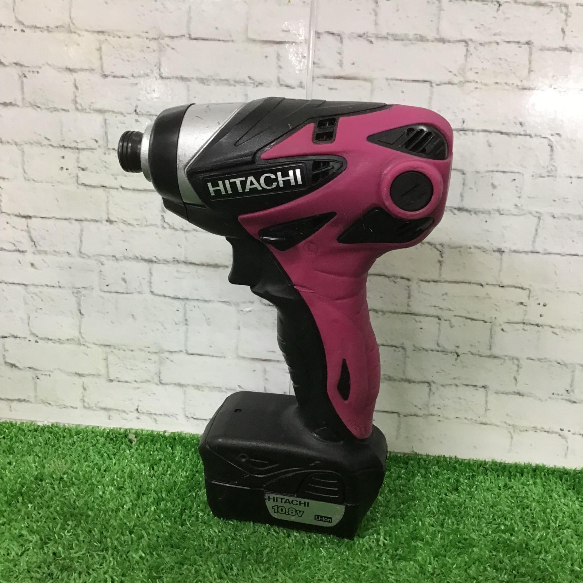 ヒタチ、インパクト 〇ハイコーキ(HIKOKI ※旧:日立工機) 10.8Vコードレスインパクト