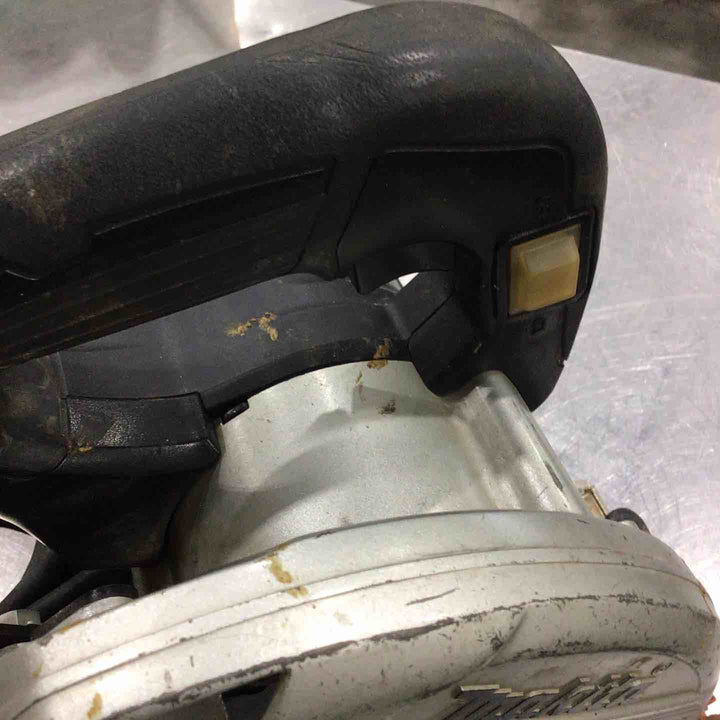 【中古品】 マキタ (makita) 電気マルノコ HS6301B 【藤沢店】