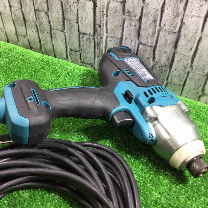 ☆マキタ(makita) インパクトドライバ TD0220【川口店】