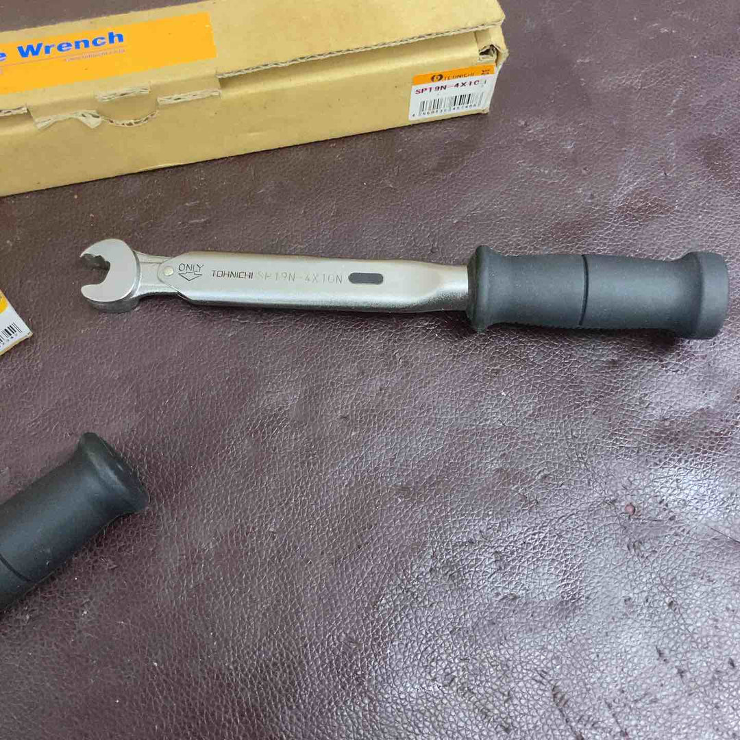 【中古美品】 東日(TOHNICHI) トルクレンチ SP19 2点まとめです 【東大和店】