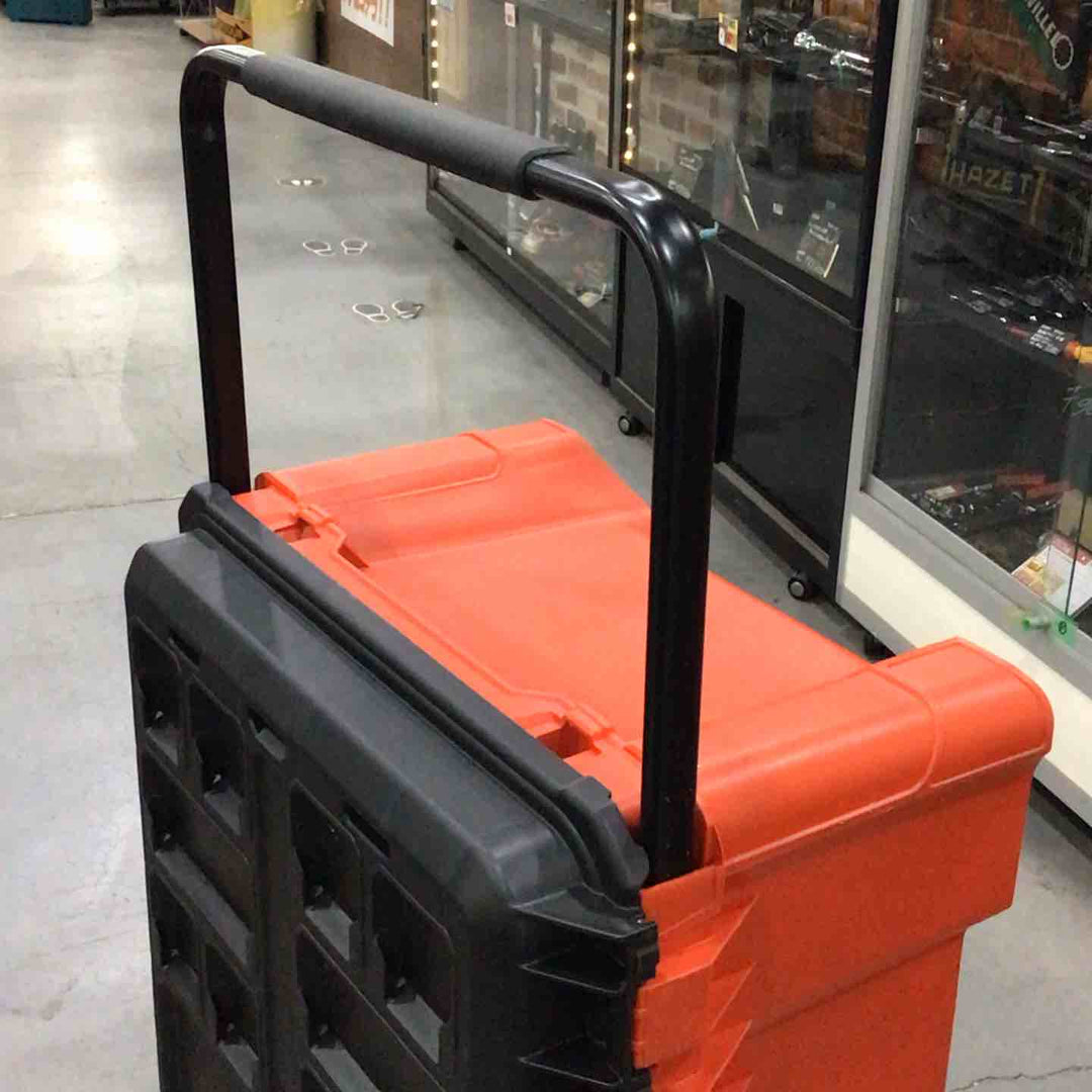 【店頭受取り限定】ミルウォーキー キャリー式ツールボックス PACKOUT  トレー付属 XLサイズ【川口店】