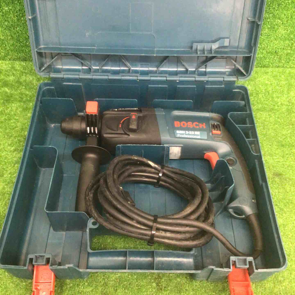 ★値下げしました★ ボッシュ BOSCH GBH2-23RE ハンマドリル 中古美品 ケース付き 【ハンズクラフト宜野湾店】 ЗЗ BOSCH ボッシュ 100V ハンマドリル 集じんシステム 取説 ケース付