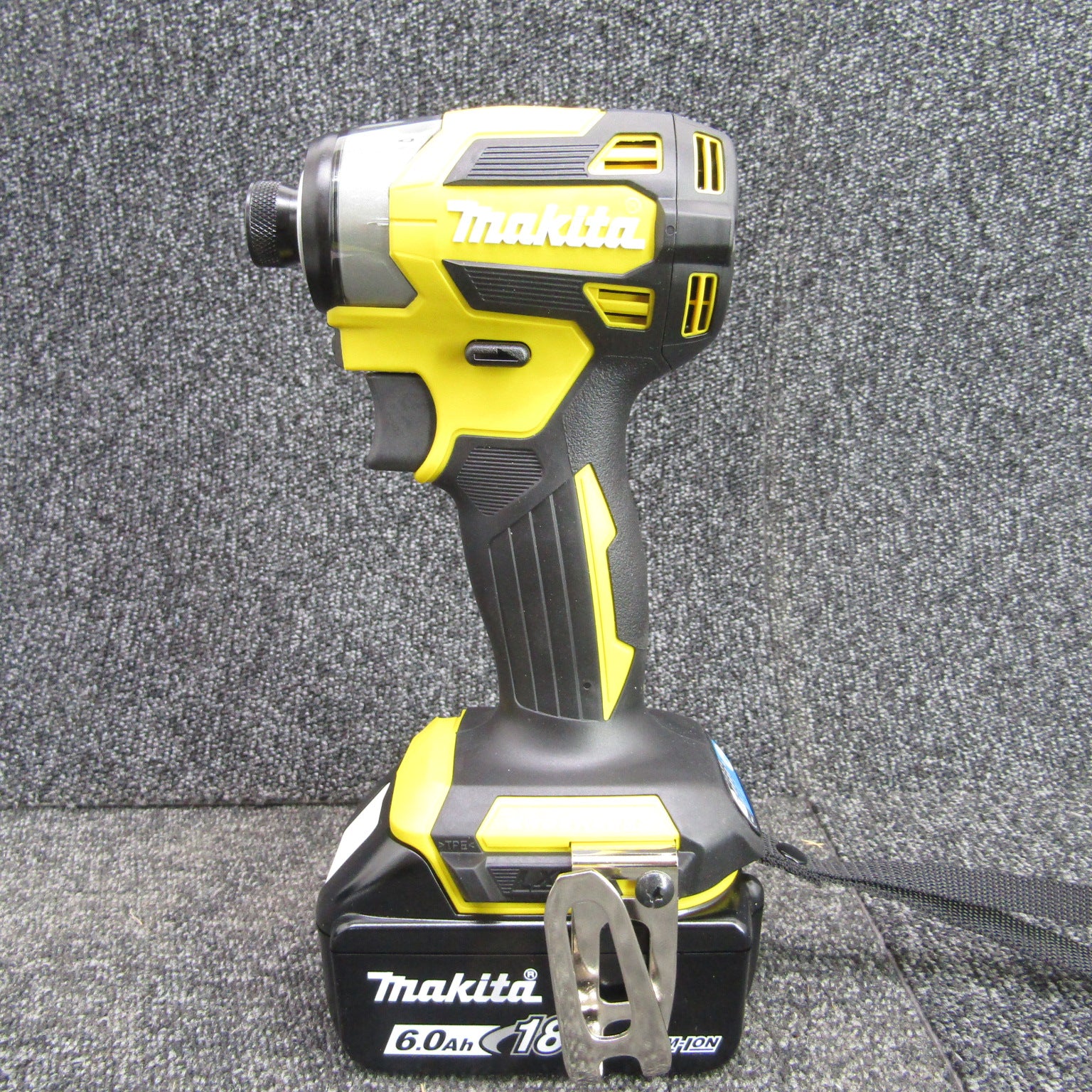 Makita - マキタ　インパクトドライバー　TD173DGXFY【インボイス対応領収書発行可】 マキタ ☆最短当日発送！【インボイス有】ビット付 Makita 18V
