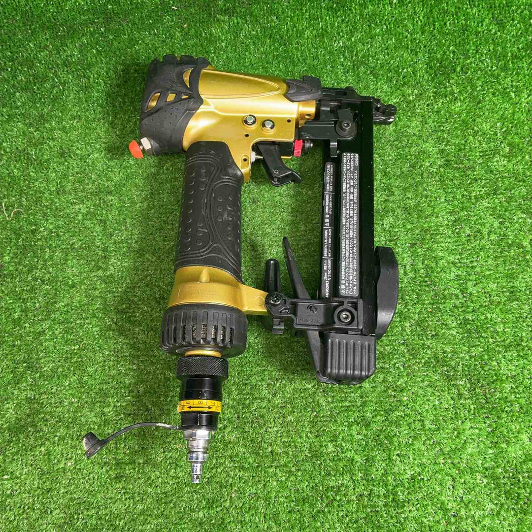 【中古品】 ハイコーキ(HIKOKI ※旧:日立工機) 高圧エアタッカ N2504HMB 【藤沢店】