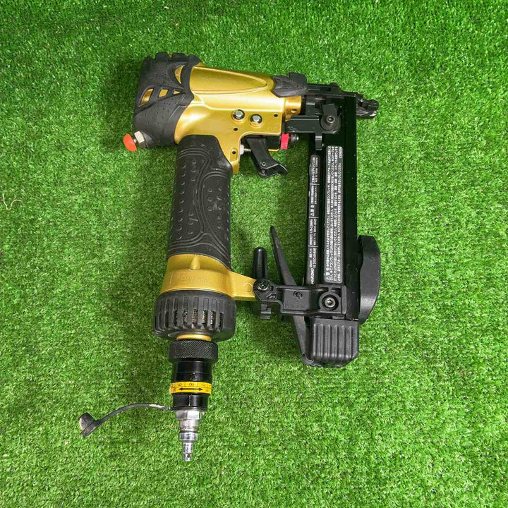 【中古品】 ハイコーキ(HIKOKI ※旧:日立工機) 高圧エアタッカ N2504HMB 【藤沢店】