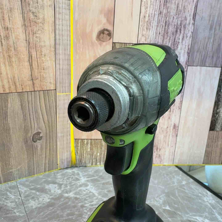 ★マキタ(makita) コードレスインパクトドライバー TD136DRFXL【八潮店】