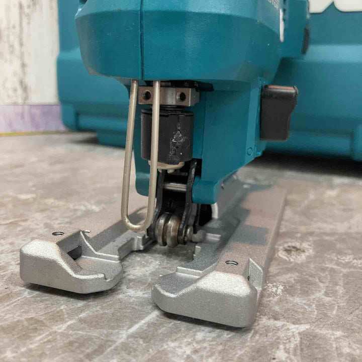 ★マキタ(makita) コードレスジグソー JV184DZK【八潮店】