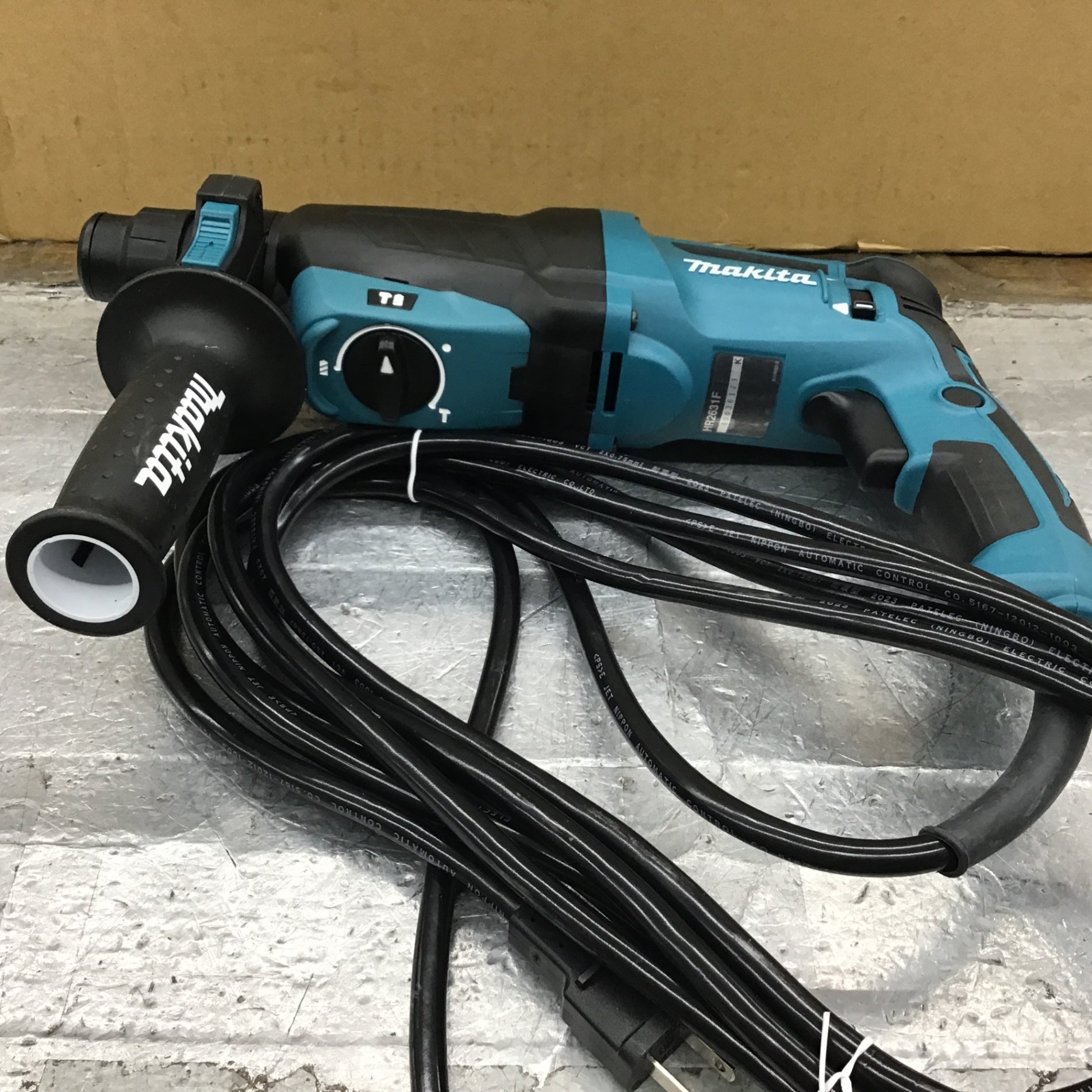 ☆マキタ(makita) ハンマドリル HR2631F【所沢店】 – アクトツールオンラインショップ