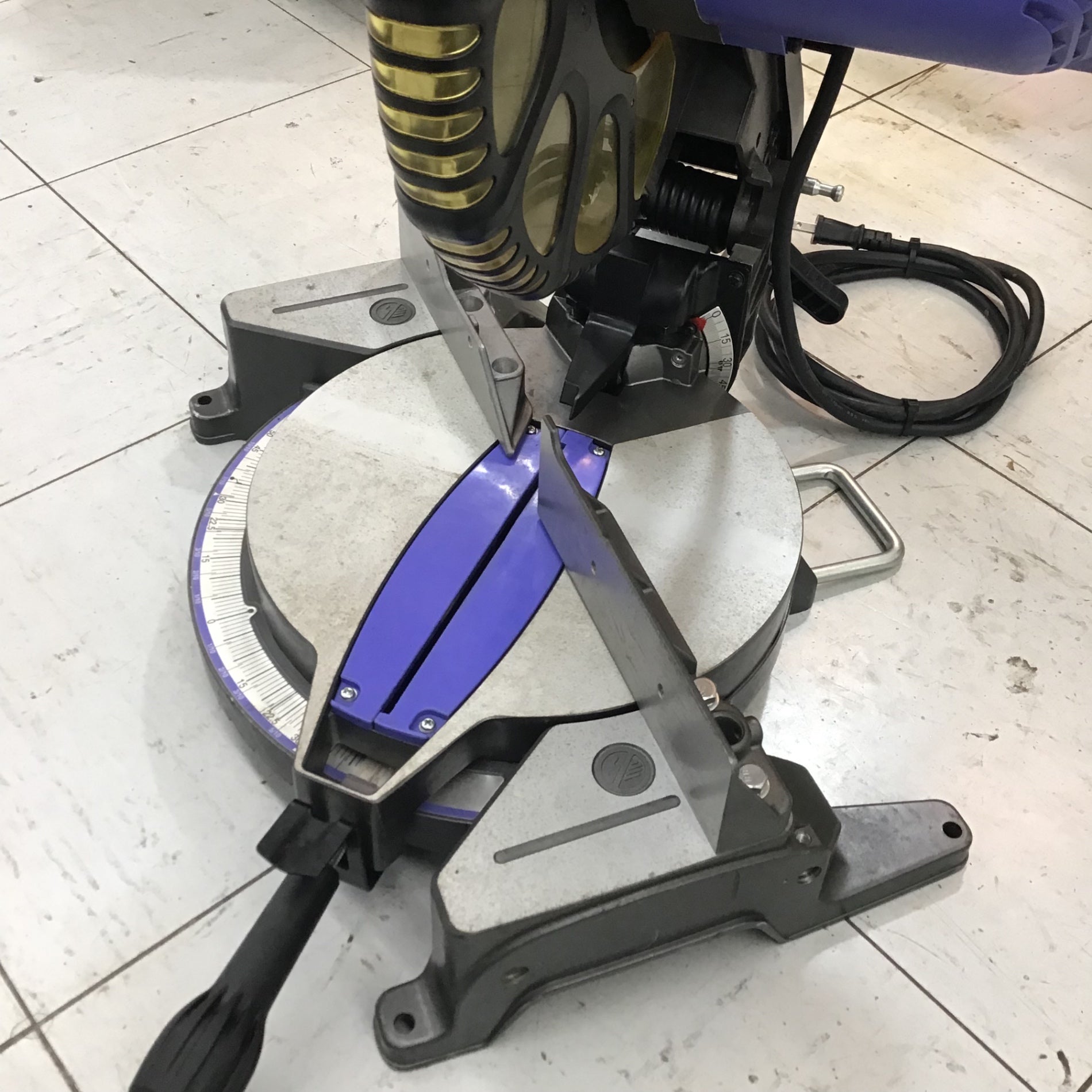 中古品】 HiKOKI/旧日立工機 卓上丸のこ FC10FA 【鴻巣店】 – アクト 中古品】 HiKOKI/旧日立工機 卓上丸のこ FC10FA 【鴻巣店】 – アクト