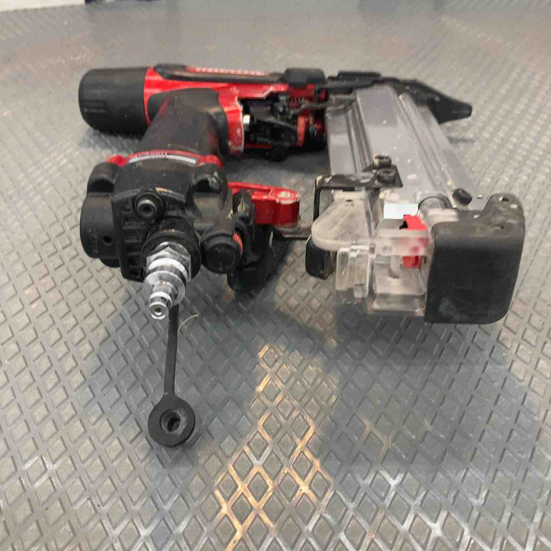 ★マキタ(makita) 高圧フィニッシュネイラ AF552H【所沢店】