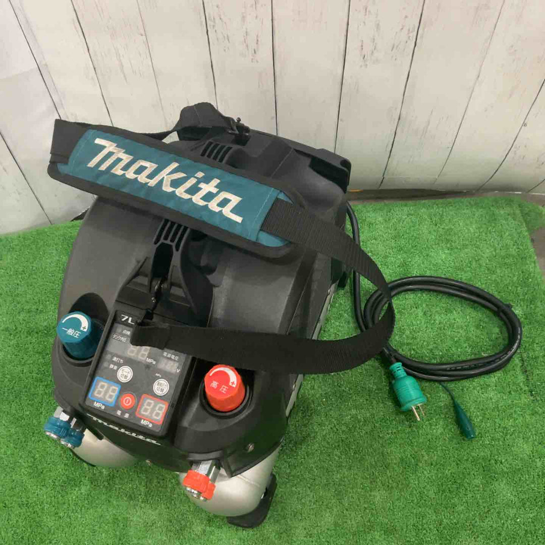 ★マキタ(makita) エアコンプレッサー AC462XSB【川口店】