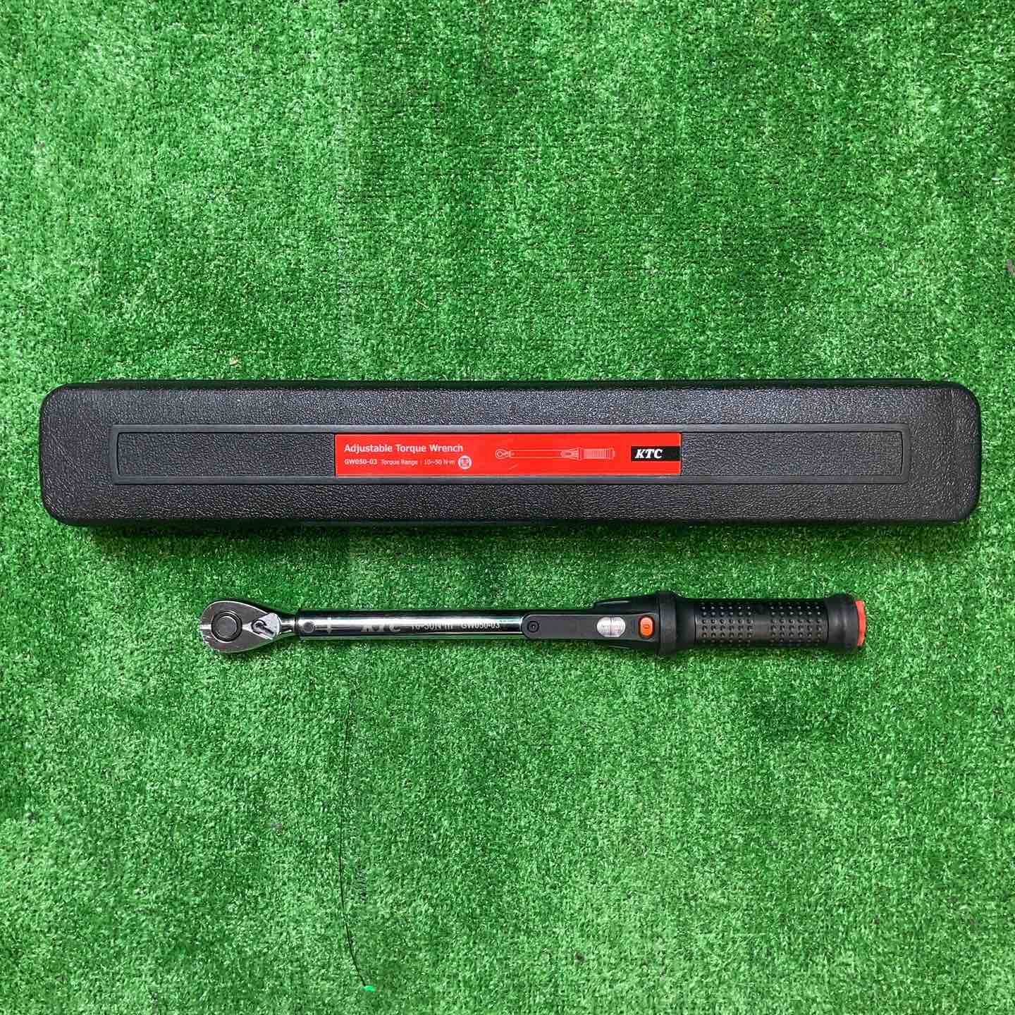 京都機械工具(KTC) 9.5SQ プレセット型 トルクレンチ 20-100NM 