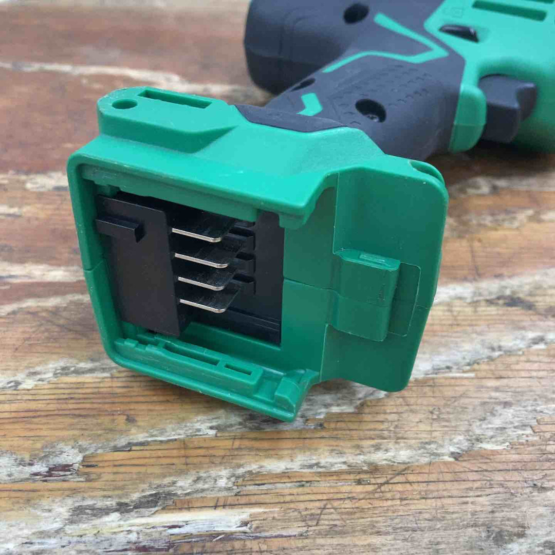 送料無料【中古品】ハイコーキ HIKOKI 日立工機 コードレスセーバソー CR12DA(NN) 10.8V 本体のみ【柏店】