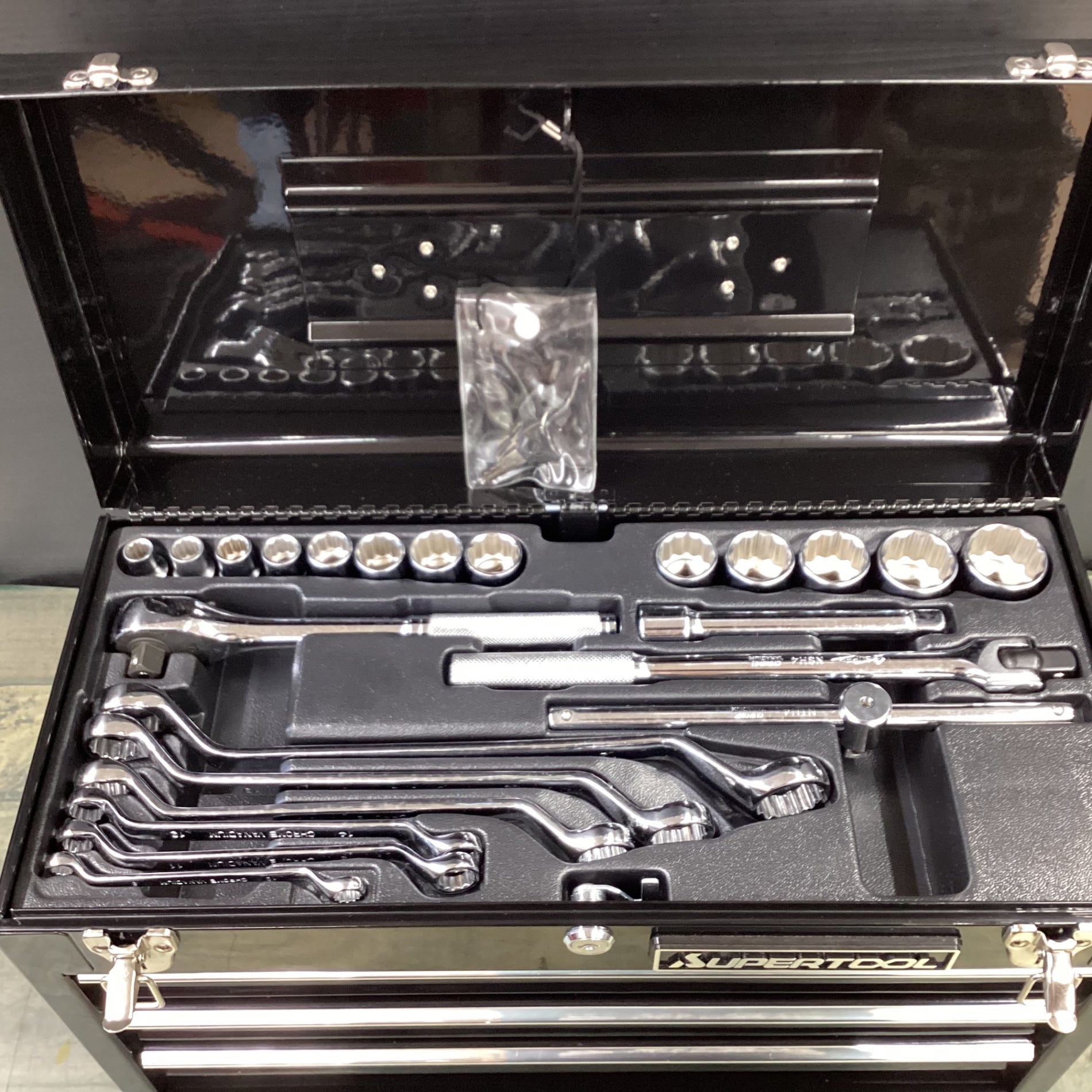 新品 スーパーツール プロ用デラックス工具セット S7000DX 62点 3段引出し SUPERTOOL スーパーツール (supertool) プロ用デラックス工具セット(チェスト