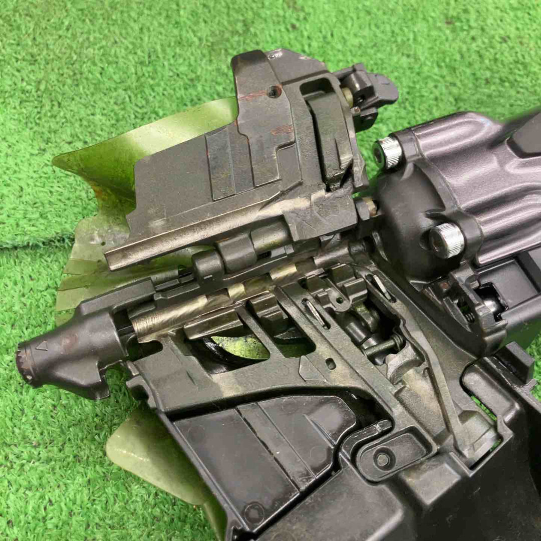 【中古美品】 マックス/MAX 高圧エア釘打ち機・HN-90N6(D)-G 【桶川店】
