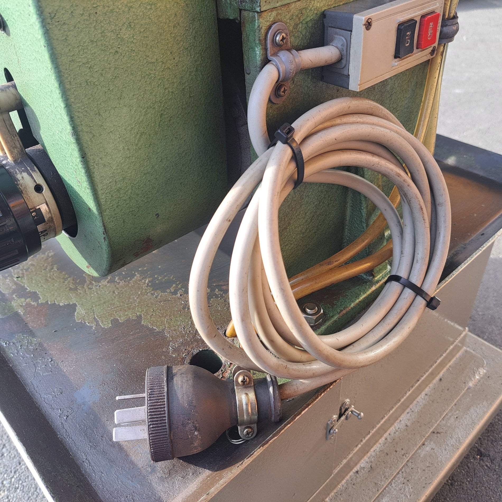 中古・店頭受取り限定】 西部マシン パイプえぐり機 SM-A2型 三相 200V