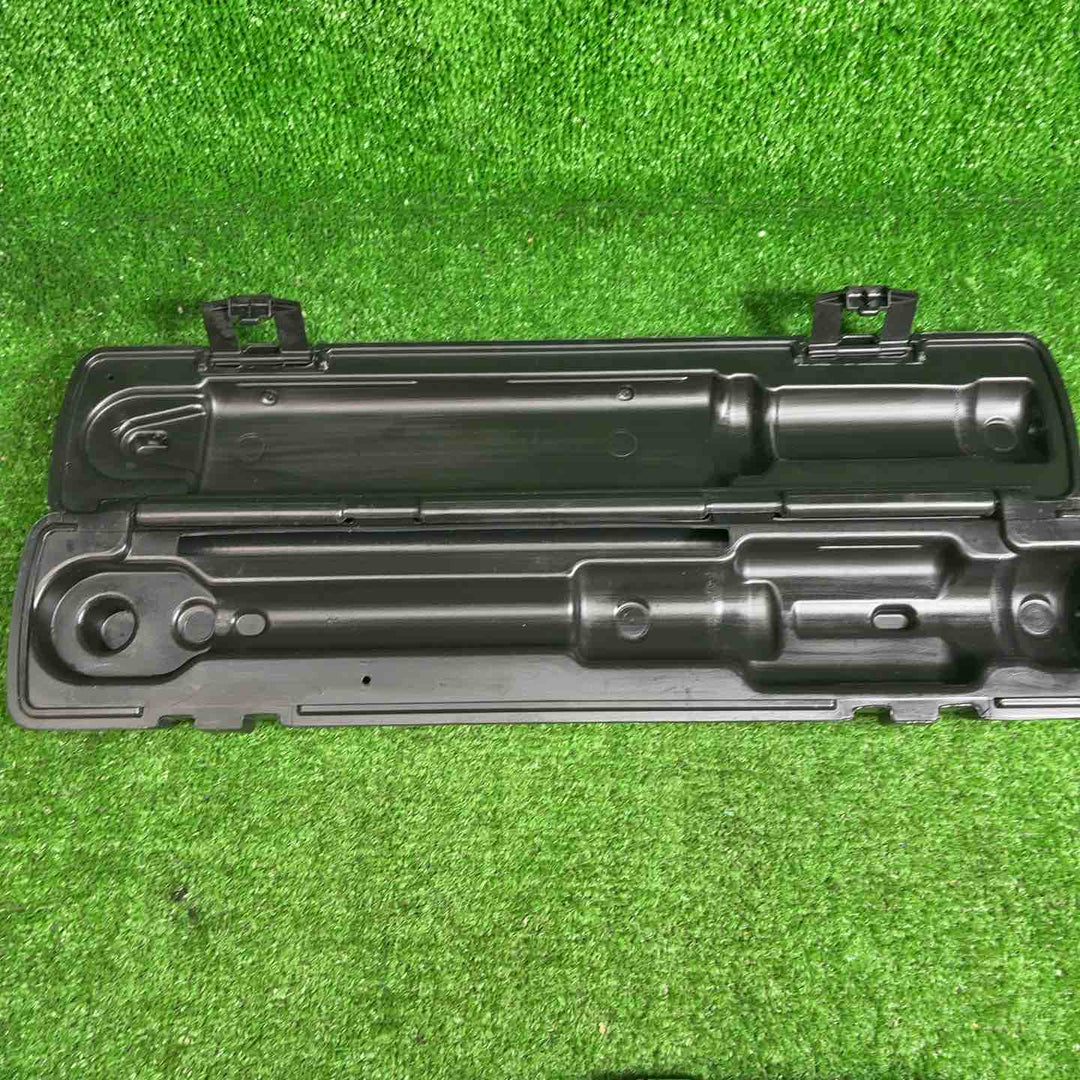 【中古品】 KTC トルクレンチ ケース付き CMPC1004 京都機械工具 【藤沢店】